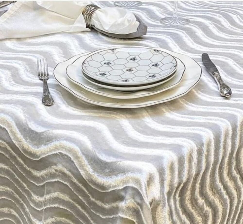 Flatbush Velvet White Table Cloth